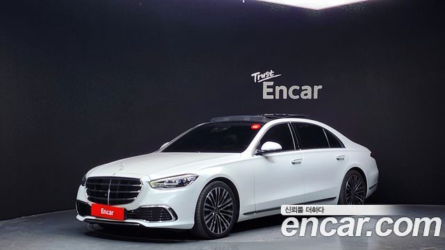 Mercedes-Benz S-Class 2021