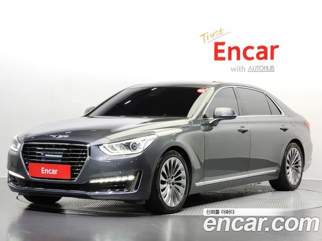Genesis EQ900 2017