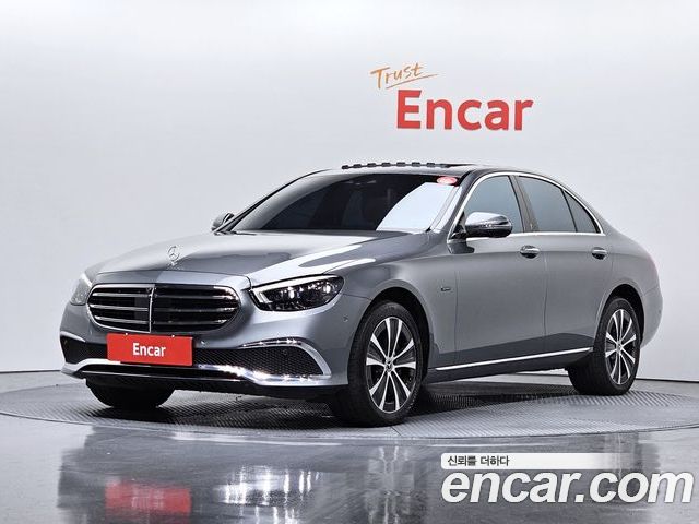 Mercedes-Benz E-Class 2021