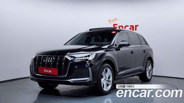 Audi Q7 2021