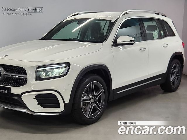 Mercedes-Benz GLB-Class 2025