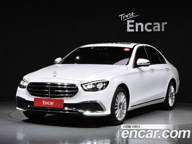 Mercedes-Benz E-Class 2022
