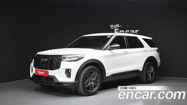 Ford Explorer 2024