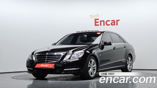 Mercedes-Benz E-Class 2011