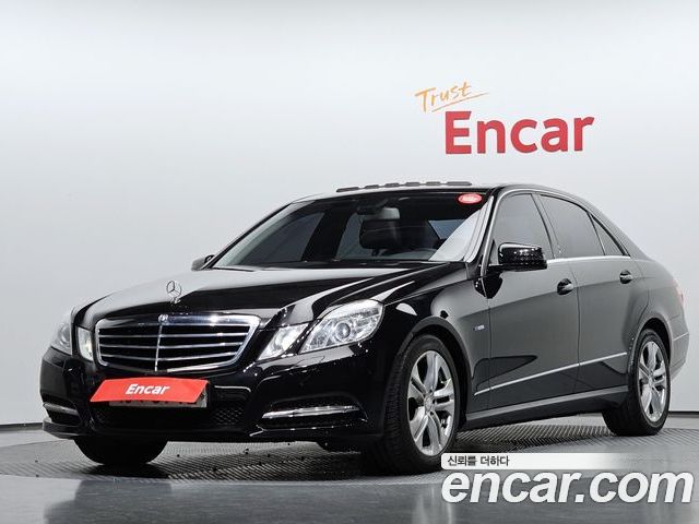 Mercedes-Benz E-Class 2011