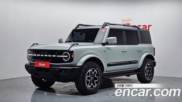 Ford Bronco 2023