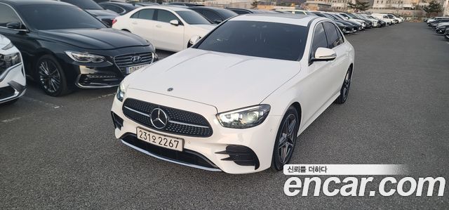Mercedes-Benz E-Class 2023