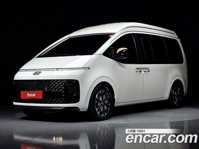 Hyundai Staria 2022