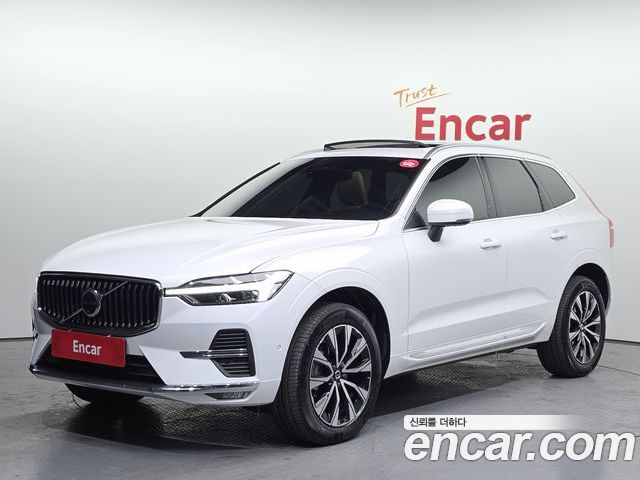 Volvo XC60 2025