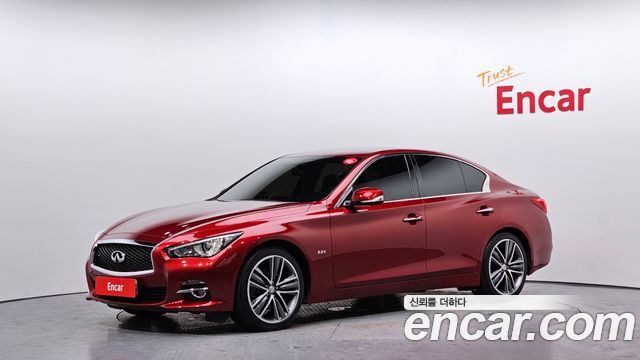 Infiniti Q50 2015