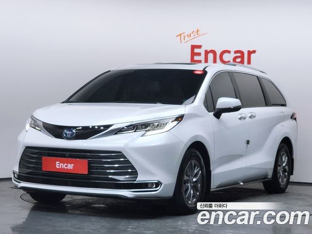 Toyota Sienna 2023