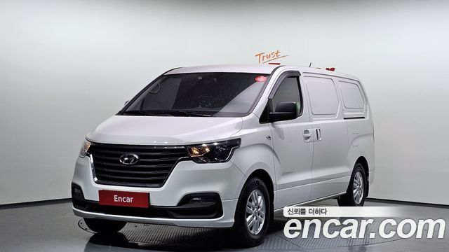 Hyundai Starex 2019