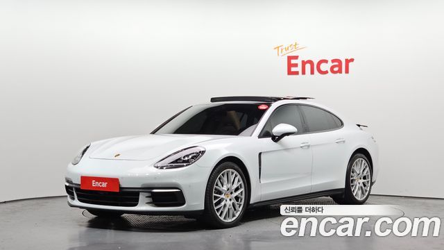 Porsche Panamera 2018