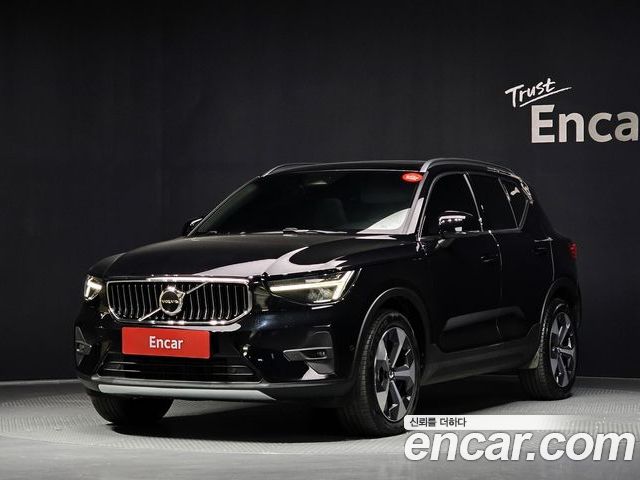 Volvo XC40 2023