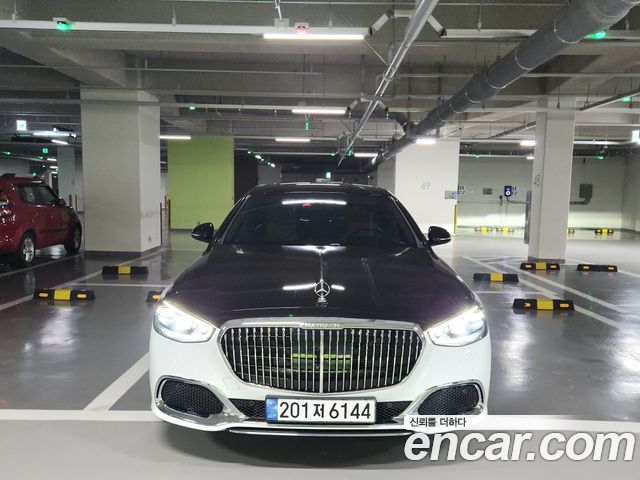 Mercedes-Benz S-Class 2024