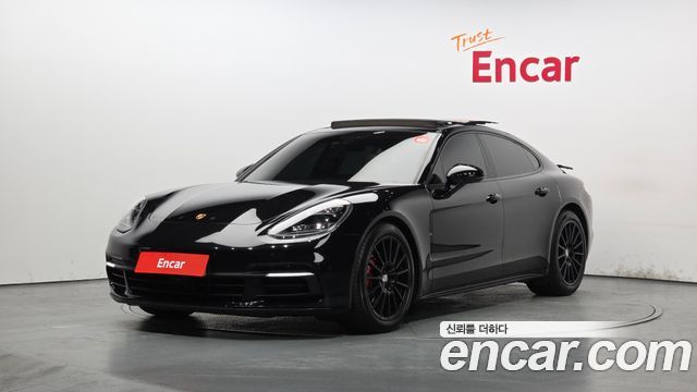 Porsche Panamera 2018