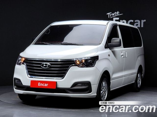 Hyundai Starex 2019