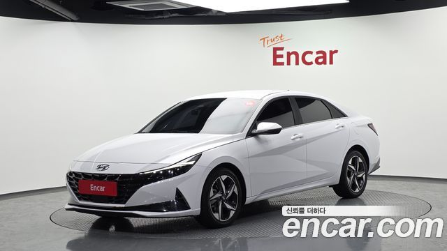 Hyundai AVANTE 2021