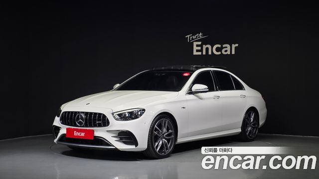 Mercedes-Benz E-Class 2021