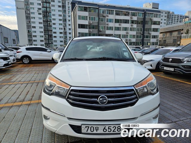 KG_Mobility_Ssangyong KORANDO 2013