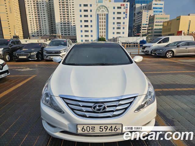 Hyundai Sonata 2011