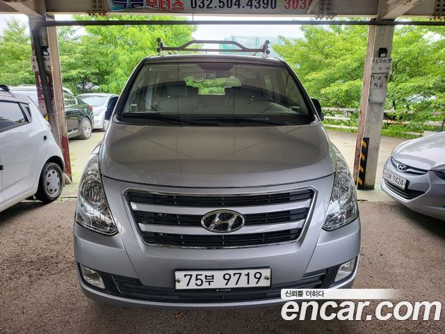 Hyundai Starex 2016