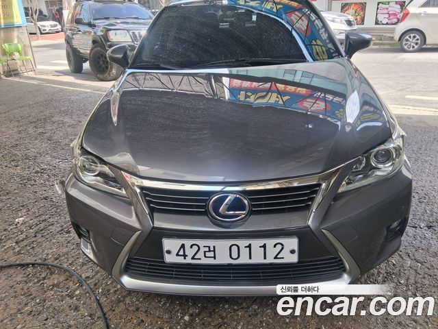 Lexus CT200h 2014