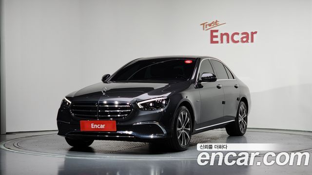 Mercedes-Benz E-Class 2021