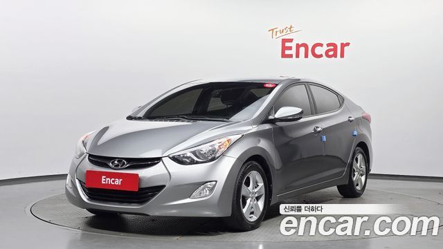 Hyundai AVANTE 2011