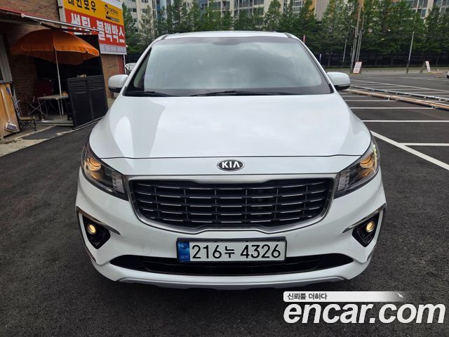 Kia Canival 2019