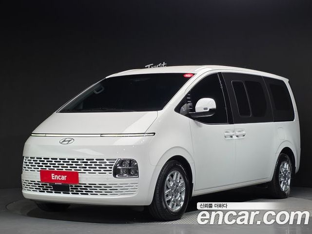 Hyundai Staria 2025