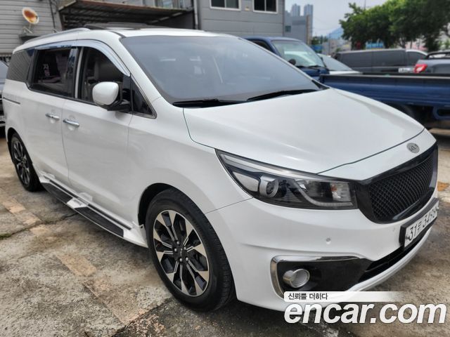 Kia Canival 2015