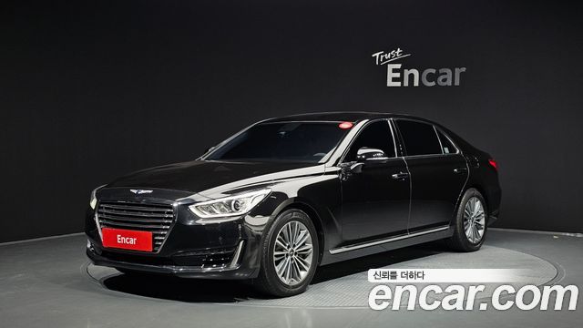Genesis EQ900 2017