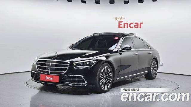 Mercedes-Benz S-Class 2021
