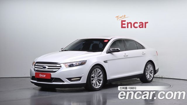 Ford Taurus 2015