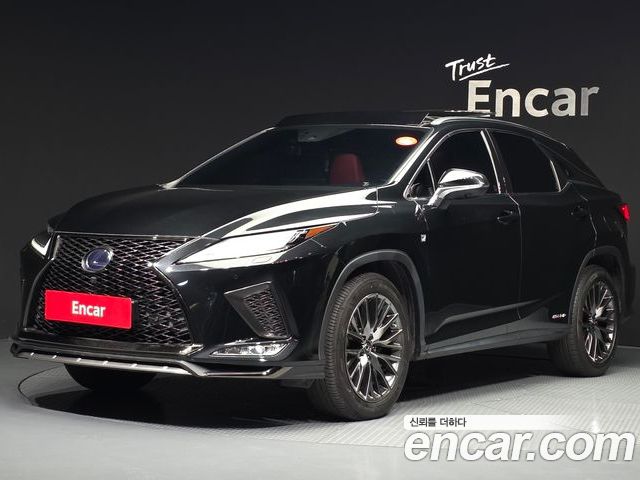 Lexus RX 2021