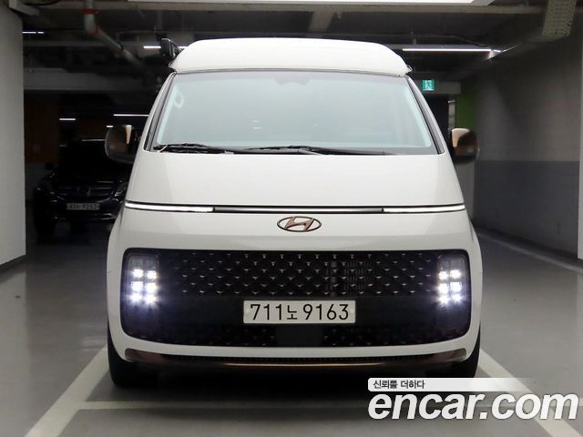 Hyundai Staria 2024
