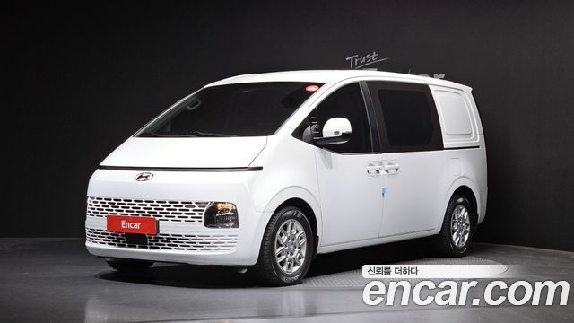 Hyundai Staria 2022