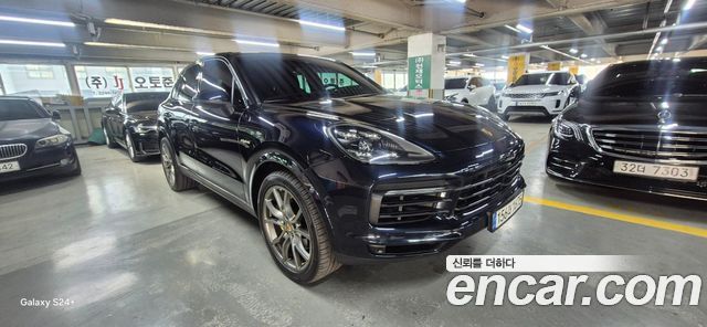 Porsche Cayenne 2021