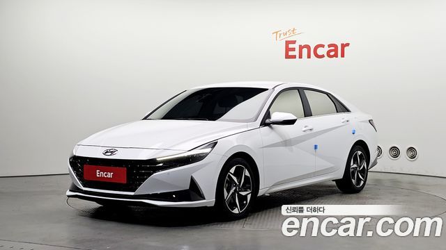 Hyundai AVANTE 2022