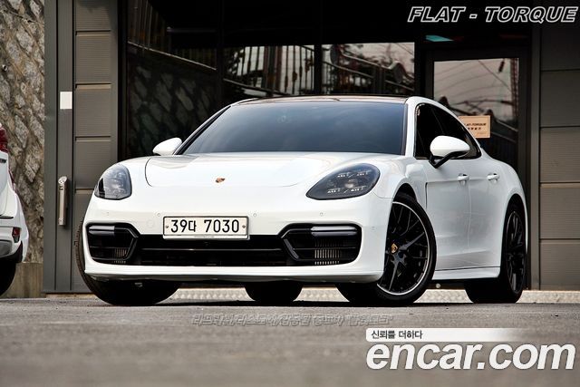Porsche Panamera 2019