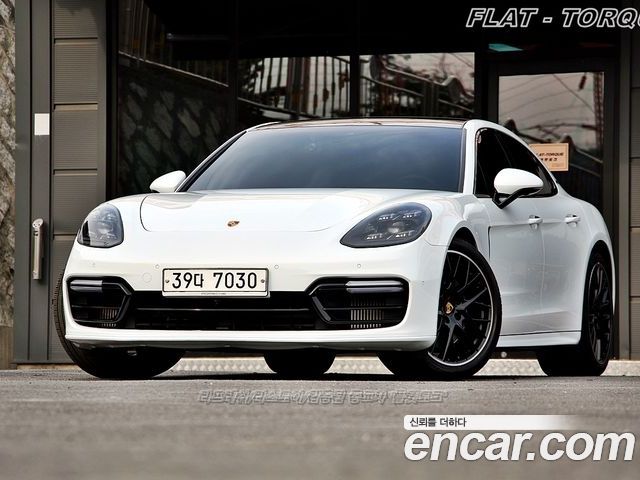 Porsche Panamera 2019