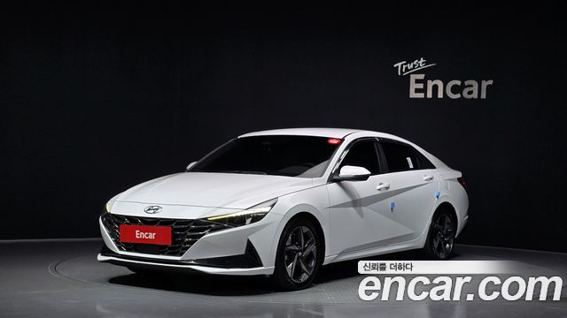 Hyundai AVANTE 2022