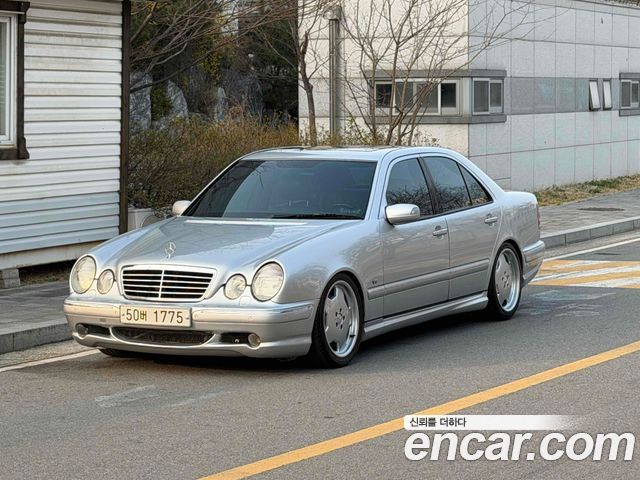 Mercedes-Benz E-Class 2001