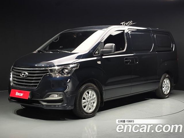Hyundai Starex 2019