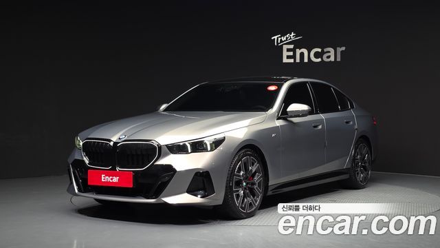 BMW 5-Series 2025