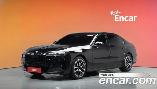 BMW 7-Series 2025
