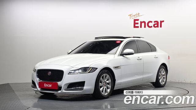 Jaguar XF 2016