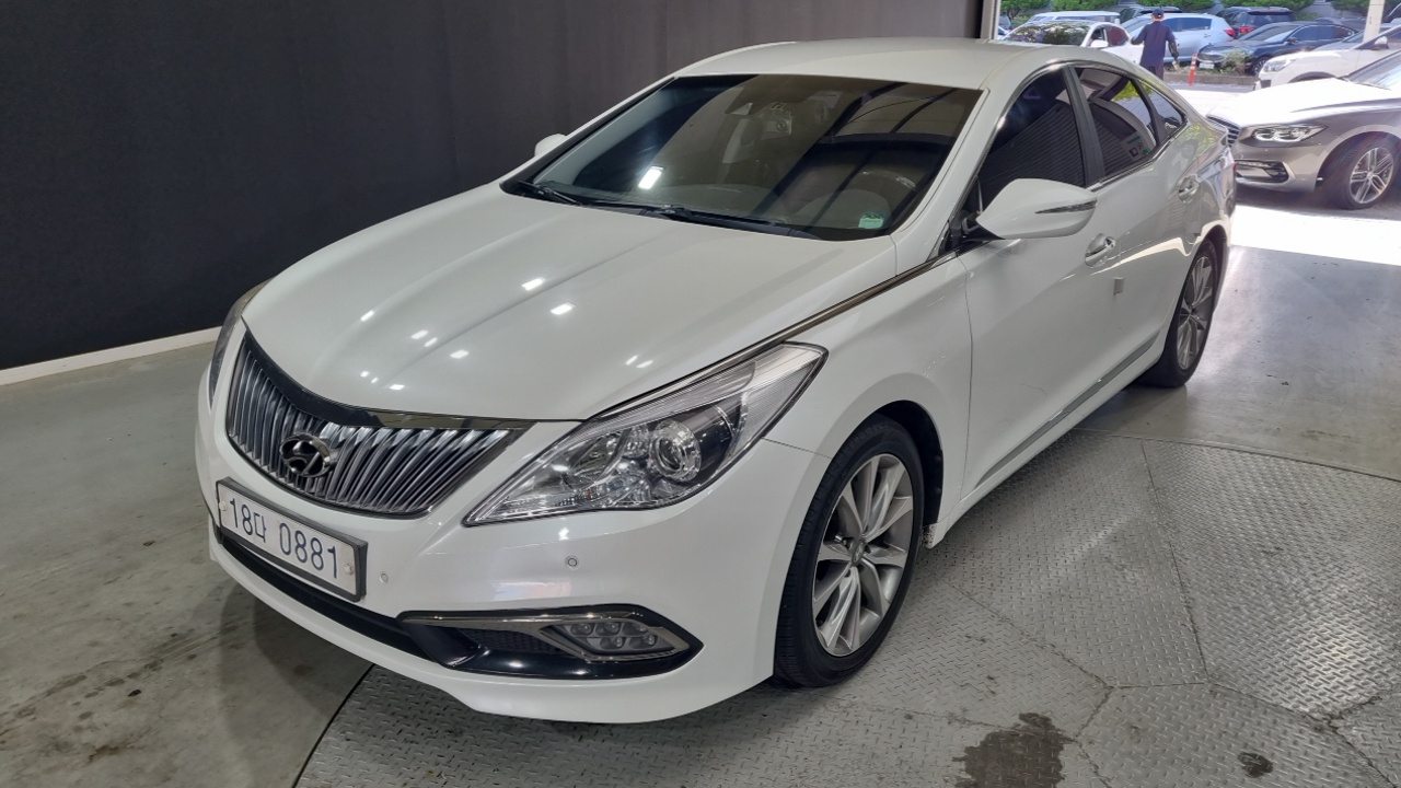 Hyundai Grandeur 2015