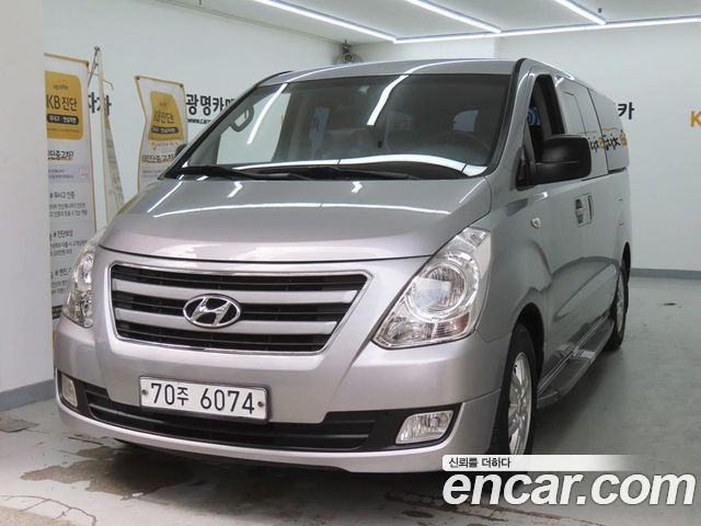 Hyundai Starex 2016